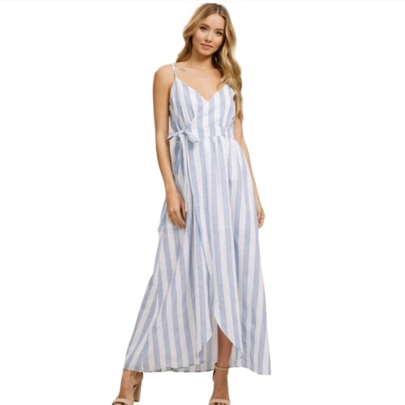 Listicle NEW Stipe Down Blue and white Wrap Maxi Dress Linen Style Size Small - Picture 3 of 12